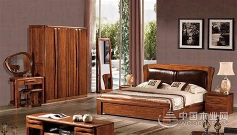 中式实木家具沙发哪种牌子比较好 中式实木家具沙发垫价格