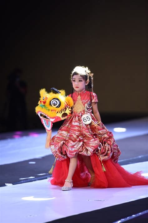 Showkids2016中国首席少儿模特大赛西安总决赛结束_时尚_腾讯网