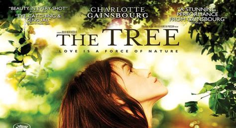 国产高分电影《树上有个好地方》，很多人说，看到了自己的童年_腾讯视频