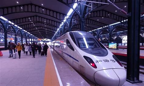 黑龙江省大庆至哈尔滨，开启高铁电子客票模式，乘客刷证上车啦