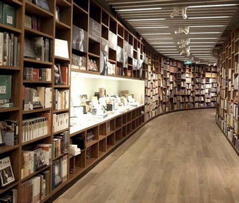 干掉书店的互联网公司开实体书店，如何做到坪效是传统书店的3倍？ - 飞仙锅