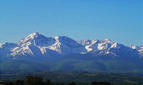 Le Pic du Midi de Bigorre et les Pyrénées… …vus de Tarbes photo et ...