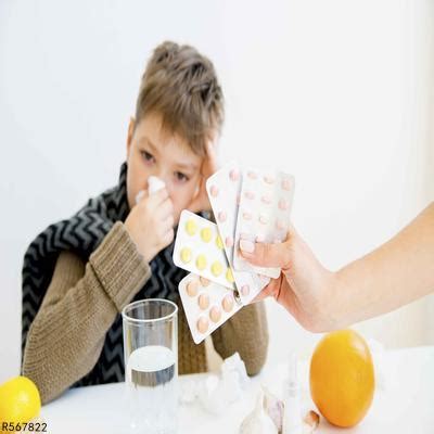 儿童感冒鼻塞吃什么药比较好 四种药可治儿童感冒鼻塞_有问必答_快速问医生