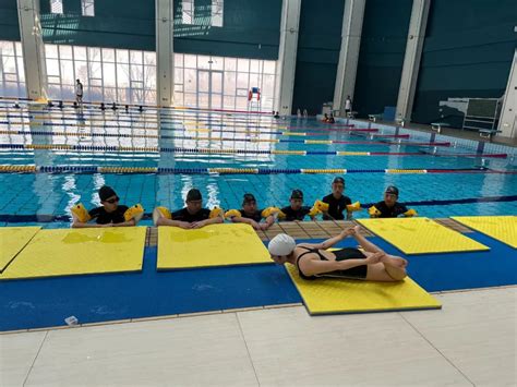 让北辰的每个孩子都学会游泳_学生成长_潍坊北辰中学