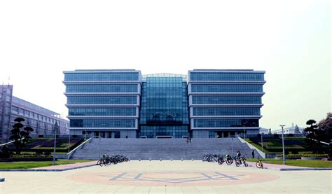 湖北工业大学国际学院来我院调研交流-武汉大学国际教育学院