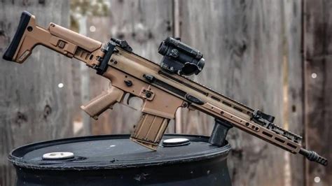 美军最新狙击步枪：净重不到4公斤 单价上万美元|界面新闻 · 天下