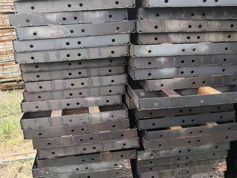平面钢模板厂家_平面钢模板_钢板系列_产品分类_济南志金建筑机械设备租赁公司