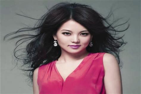 湖南卫视女主持人排行榜 谢娜稳居第一，第二名已离开湖南台 - 综艺节目