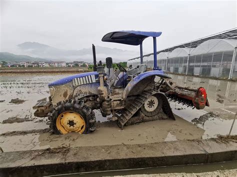 慈利：各种现代农机在慈亮相-中国农业机械化信息网