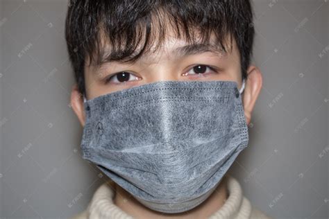 在新冠病毒疫情下如何佩戴口罩--中国数字科技馆