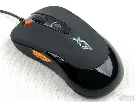双飞燕 KR-8572NU 有线键盘鼠标套装