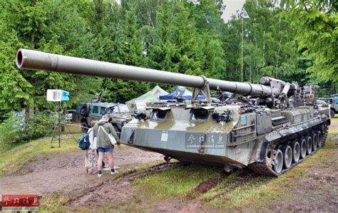 俄军炮兵覆灭！最新型2S19M2自行榴弹炮，已成乌克兰战利品__财经头条