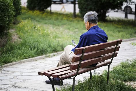 60周岁以上的老人好消息要来了 2022最新福利补贴公布 - 社会民生 - 生活热点