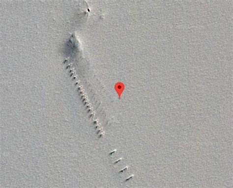 谷歌地图十大恐怖坐标，谷歌地图上发现一个奇怪的地方,这个是什么东西
