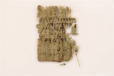 埃及早中国1000多年发明莎草纸，为何不被承认是造纸术？