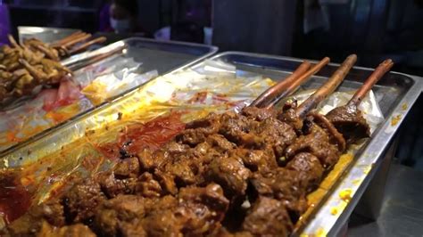 中国最好吃的夜市在哪？新疆和田必须算一个！_凤凰网