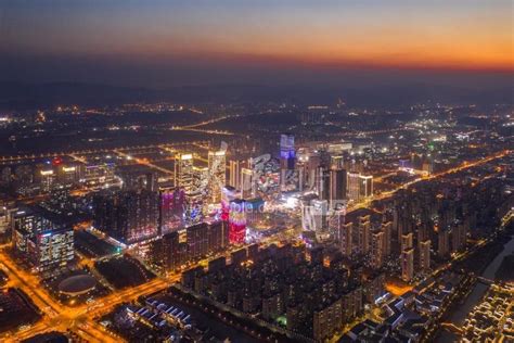 浙江杭州：未来科技城夜景-人民图片网