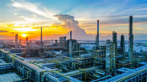 IPO研究 | 2021年石油化工行业营收、利润同比增长30%和126.8%|苯乙烯|石油化工行业|石油_新浪新闻