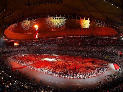 谁有北京奥运会闭幕式的解说词？？-