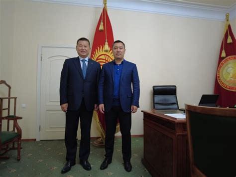 吉尔吉斯斯坦总统扎帕罗夫会见北京和平之旅文化交流中心理事长邵常淳 --陆家嘴金融网