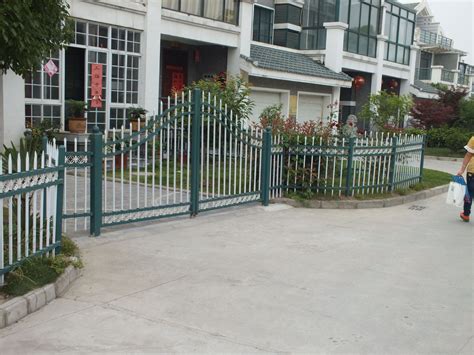 小区围墙护栏 - 围墙护栏围栏系列 - 产品展示 - 徐州市海纳护栏装饰工程有限公司