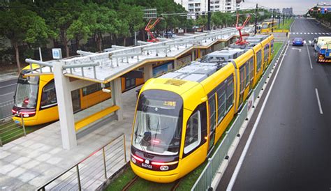 海南三亚有轨电车示范线初期运营开通 系海南首条城市轨道交通线路