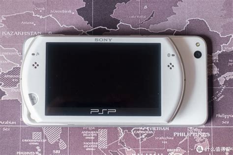 【高清图】索尼(sony)PSP-3000 战神纪念版官方图 图2-ZOL中关村在线