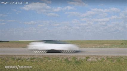 《极限竞速：地平线》最新截图释出 体验风驰电掣_3DM单机