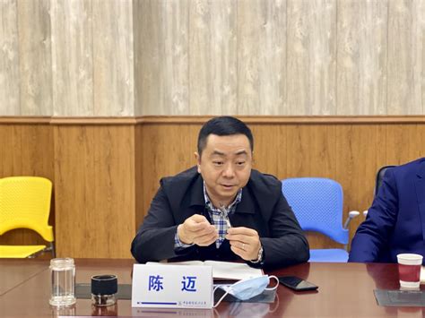 法律硕士教育中心与武汉仲裁委员会举办法律硕士战略合作洽谈会