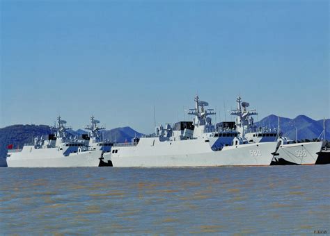 中国海军今年或服役5艘驱逐舰 数量有望成全球第一_手机新浪网
