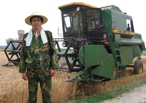 农机专业春耕实践——为现代农业储备高质量人才-重庆三峡职业学院