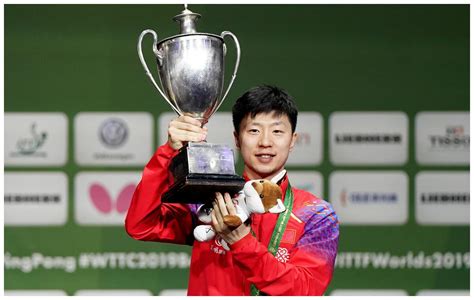 泰国羽毛球公开赛：安赛龙将与伍家朗争男单冠军_文体社会_新民网