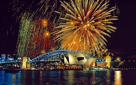 New Years Eve Sydney Fireworks Harbour Bridge NSW 161114110454002 ...