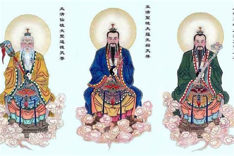 道家供奉三清神像，为何元始天尊居中，而道祖老子却身居左侧