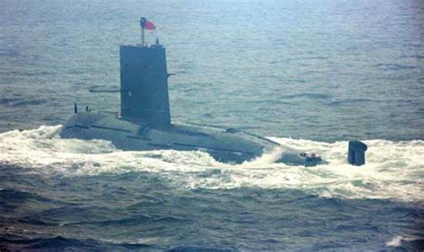 我国039C改进型潜艇现身，“蘑菇头”造型科幻成亮点：不怕你看|潜艇|039C型常规潜艇_新浪新闻