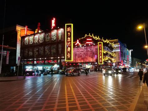 苏州最繁华的商业步行街，因一座道观得名，人气很旺的老字号街区_历史