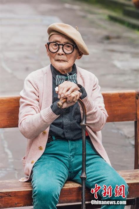 娱乐圈传喜讯！52岁TVB男星升级当爷爷，曾自曝最想抱10个孙子 - 知乎