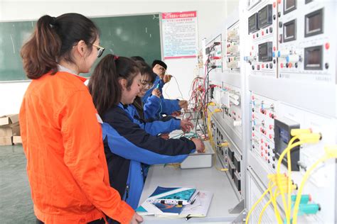 电子技术应用（市级示范专业） - 梓潼县七一高级职业中学校