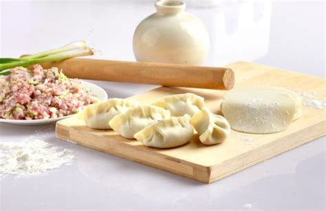 【白菜猪肉水饺馅的做法步骤图，怎么做好吃】大于私房_下厨房