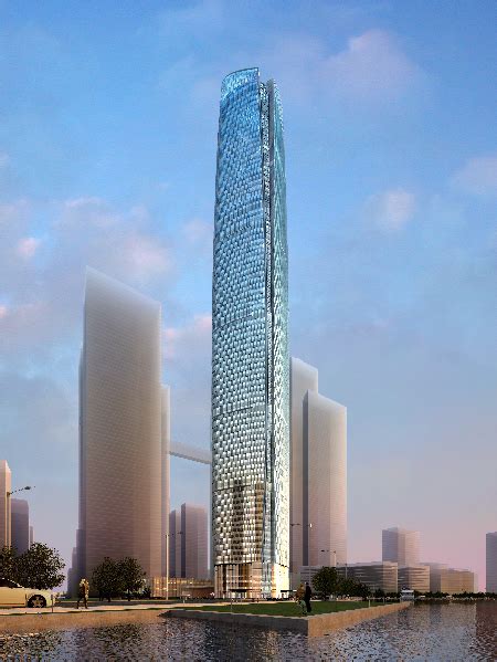 武汉中心晋升“华中第一高楼” 每五天搭起一层楼_湖北频道_凤凰网