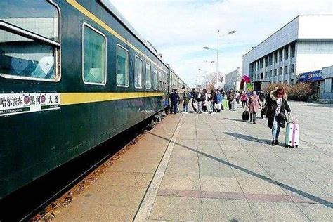 【实拍】黑河至哈尔滨站间旅客列车K7034次恢复运行！|旅客|黑河市|列车_新浪新闻