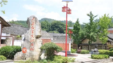 贵阳修文县挂牌逾40万方土地 分别为高等院校和商住用地_地块