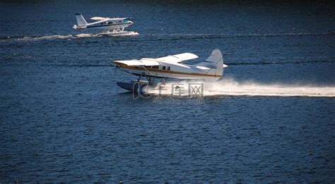 水上飞机 飞机 水面滑行 视频素材,其它视频素材下载,高清3840X2160视频素材下载,凌点视频素材网,编号:76135