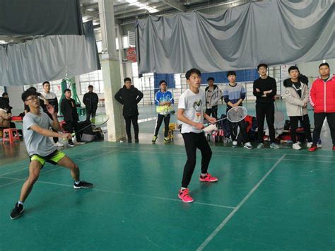亳州学院亳州学院羽毛球协会举办第六届羽毛球交流赛