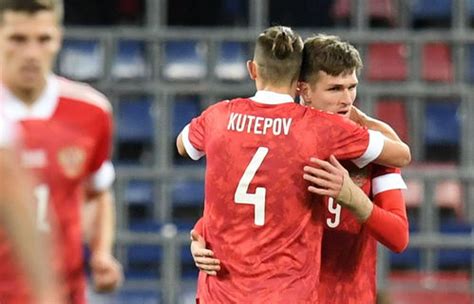 2022世预赛欧洲区附加赛俄罗斯VS波兰比赛直播回放-腾蛇体育