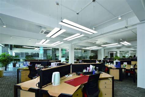 企业综合办公室照明设计|公司公共办公室灯光设计方案「孙氏设计」