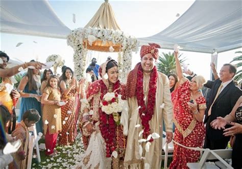 印度传统婚礼 1亿4千万的印度婚礼_广州婚庆公司