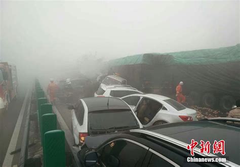 京昆高速陕西安康段发生大客车碰撞隧道事故造成36人死亡_山东频道_凤凰网