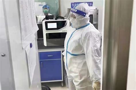 揭秘深圳核酸检测量最大的实验室！_深圳24小时_深新闻_奥一网