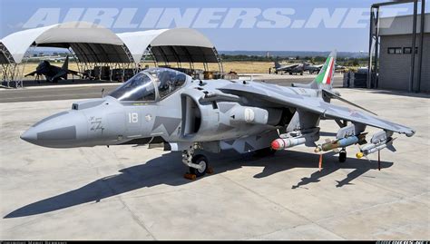 McDonnell Douglas AV-8B Harrier II+ - Italy - Navy | Aviation Photo ...